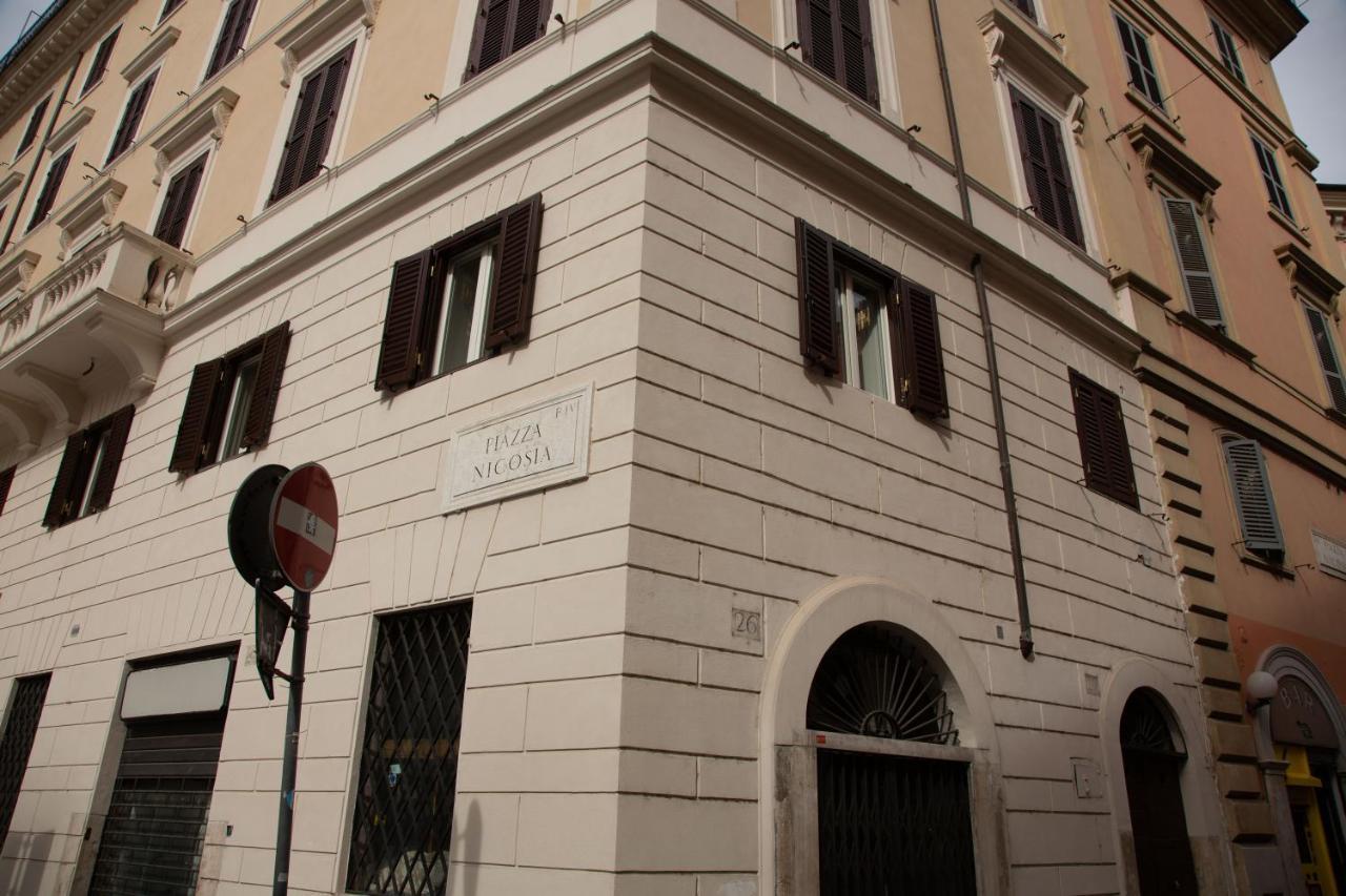 Repetita Juvant Roma Exterior foto